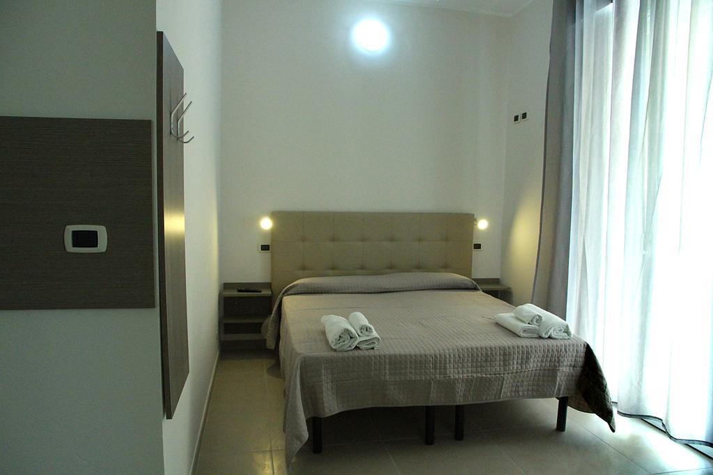 Hotel Sant'Elena ริมินี ภายนอก รูปภาพ